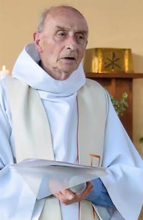 160726-world-france-church-attack-priest-hamel-1113_de224108b1bd825cd734467bda0ec035-nbcnews-ux-2880-1000